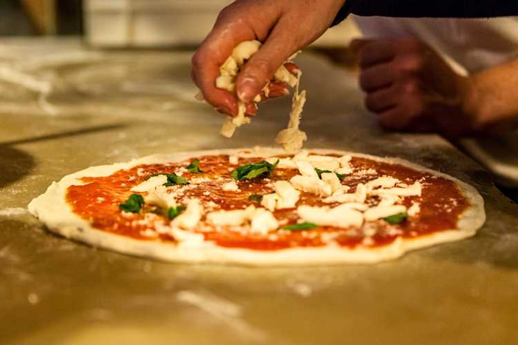 Esperienze indimenticabili a Napoli – Tour guidati, escursioni, degustazioni e avventure autentiche nel 2026